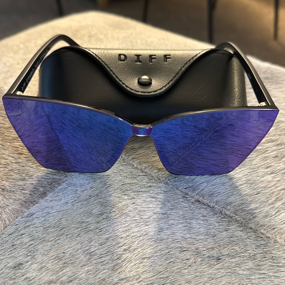 Diff Eyewear Goldie Sunglasses